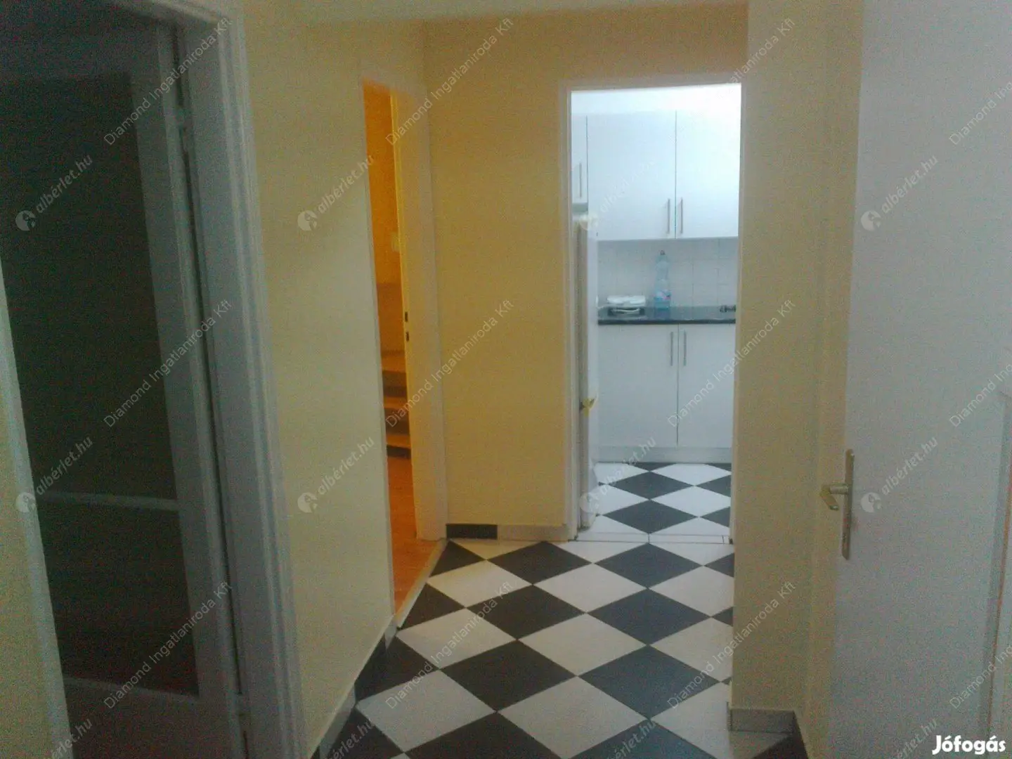 Kiadó albérlet 130000 Ft/hó áron: Budapest, XI. kerület  Etele út. Mérete: 50 nm, 2 szobás | Alberlet.hu - 6604000