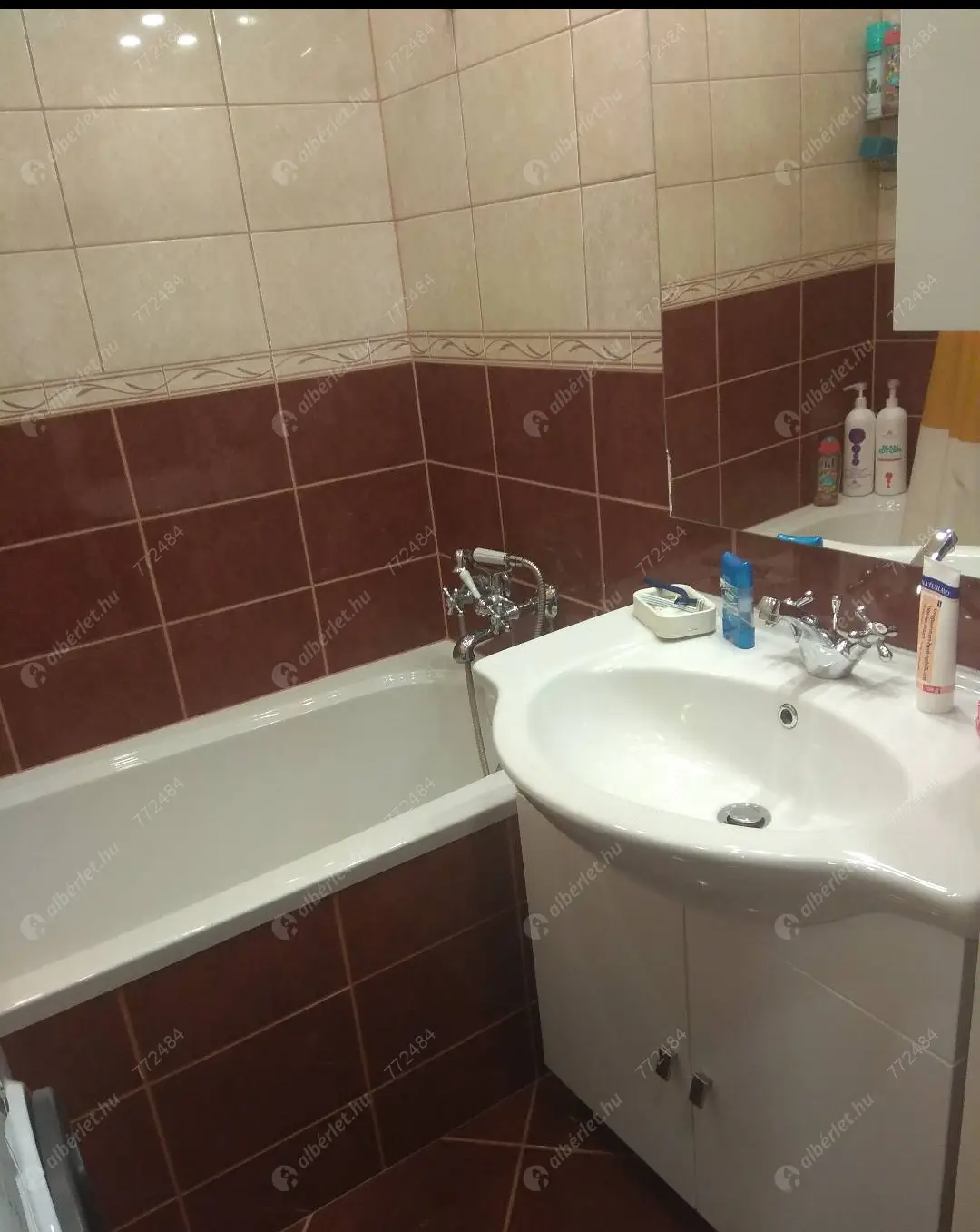 Kiadó albérlet 115000 Ft/hó áron: Budapest, XI. kerület  Etele út. Mérete: 50 nm, 2 szobás | Alberlet.hu - 6610755