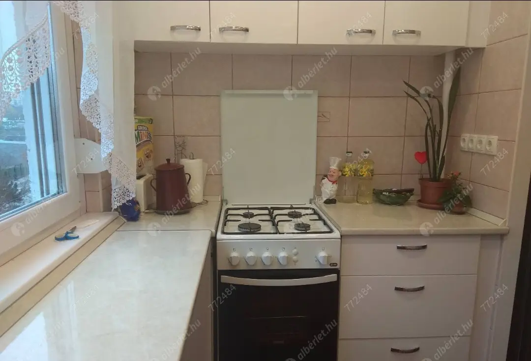 Kiadó albérlet 115000 Ft/hó áron: Budapest, XI. kerület  Etele út. Mérete: 50 nm, 2 szobás | Alberlet.hu - 6610757