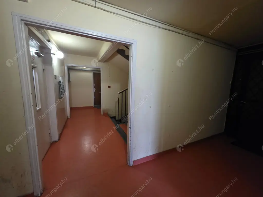 Kiadó albérlet 200000 Ft/hó áron: Budapest, XI. kerület  Etele út. Mérete: 52 nm, 2 szobás | Alberlet.hu - 6594927