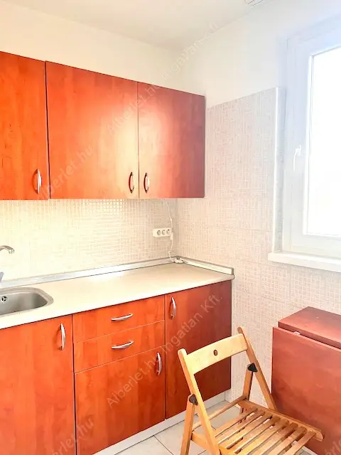 Kiadó albérlet 220000 Ft/hó áron: Budapest, XI. kerület  Etele út. Mérete: 52 nm, 2 szobás | Alberlet.hu - 6618203