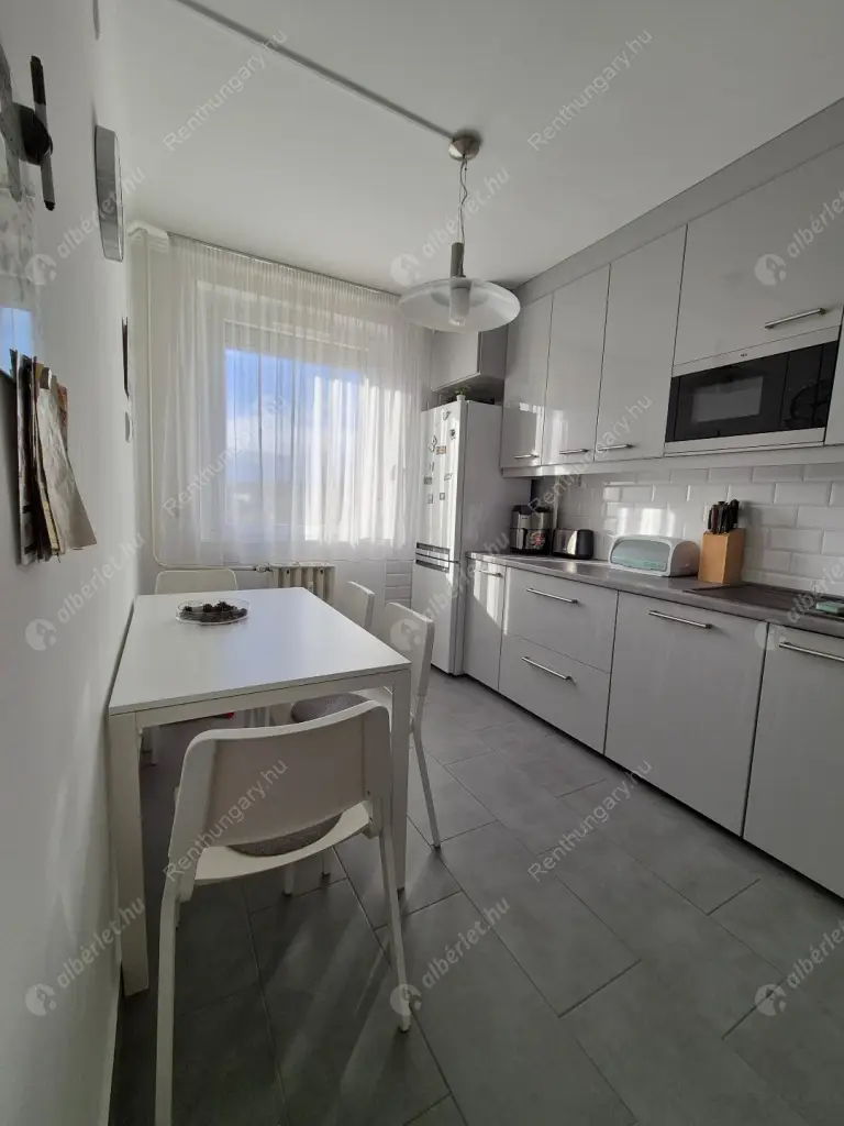 Kiadó albérlet 299000 Ft/hó áron: Budapest, XI. kerület  Fegyvernek utca. Mérete: 62 nm, 2 szobás | Alberlet.hu - 6583310