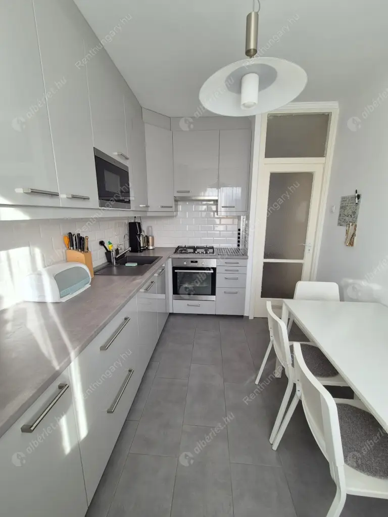 Kiadó albérlet 299000 Ft/hó áron: Budapest, XI. kerület  Fegyvernek utca. Mérete: 62 nm, 2 szobás | Alberlet.hu - 6583312