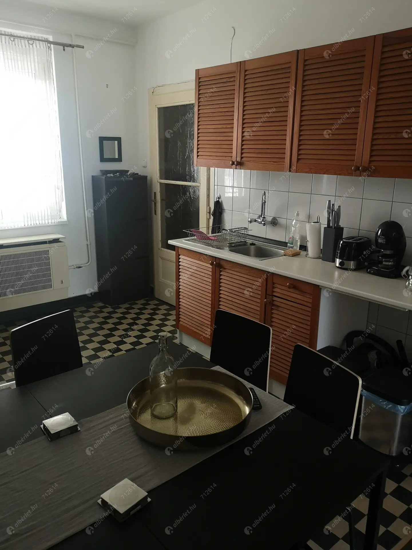 Kiadó albérlet 170000 Ft/hó áron: Budapest, XI. kerület   Fehérvári út  . Mérete: 41 nm, 1 szobás | Alberlet.hu - 5713160