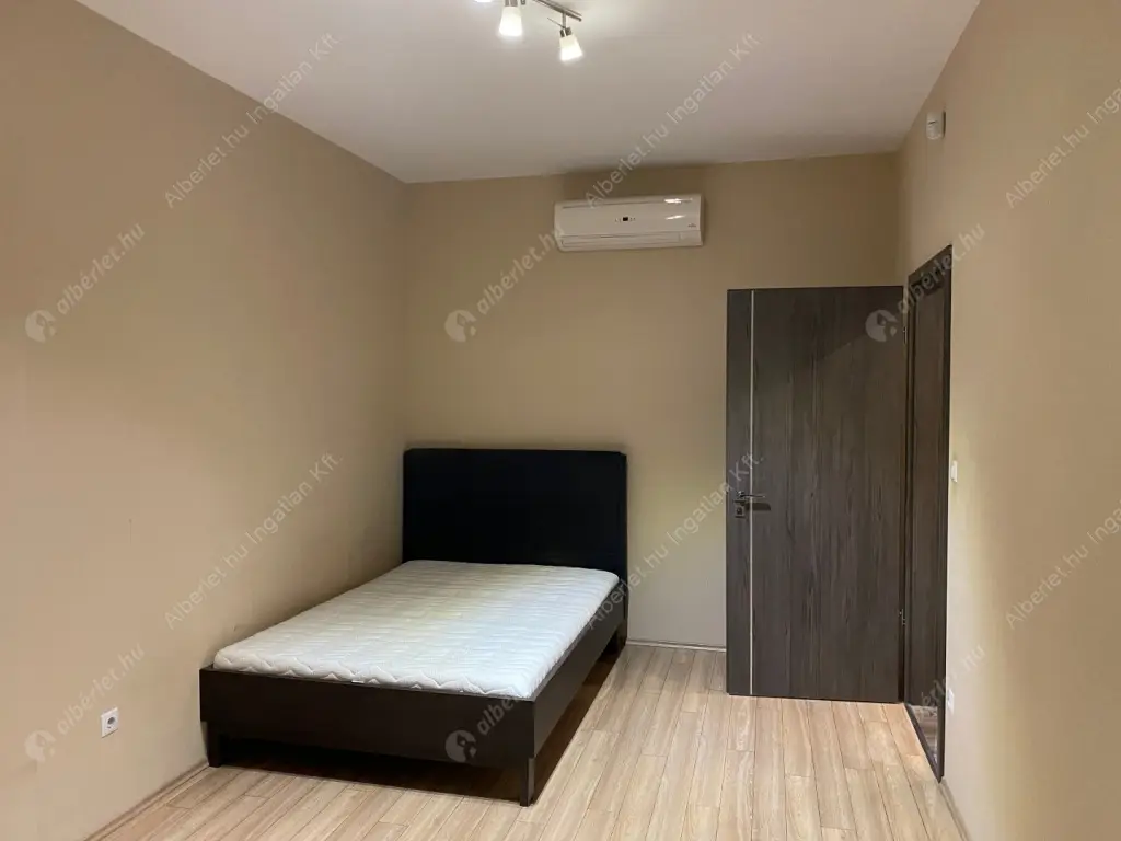 Kiadó albérlet 449000 Ft/hó áron: Budapest, XI. kerület  Fehérvári út. Mérete: 101 nm, 4 szobás | Alberlet.hu - 6628088
