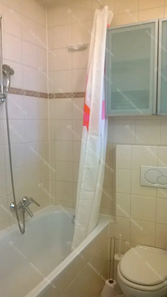 Kiadó albérlet 245000 Ft/hó áron: Budapest, XI. kerület  Fehérvári út. Mérete: 33 nm, 1 szobás | Alberlet.hu - 6796803