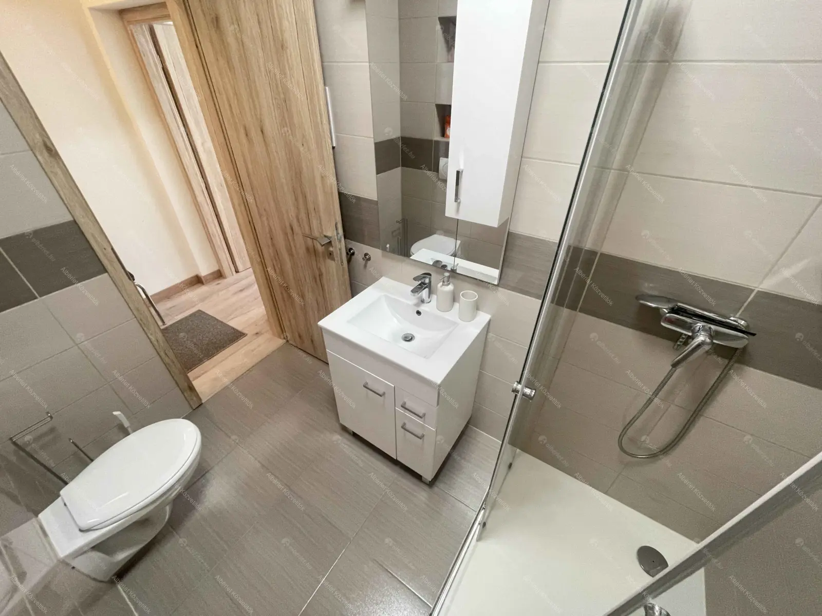 Kiadó albérlet 230000 Ft/hó áron: Budapest, XI. kerület  Fehérvári út. Mérete: 39 nm, 2 szobás | Alberlet.hu - 6665856