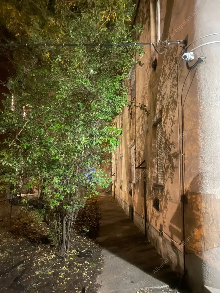 Kiadó albérlet 245000 Ft/hó áron: Budapest, XI. kerület  Fehérvári út. Mérete: 44 nm, 2 szobás | Alberlet.hu - 6570287