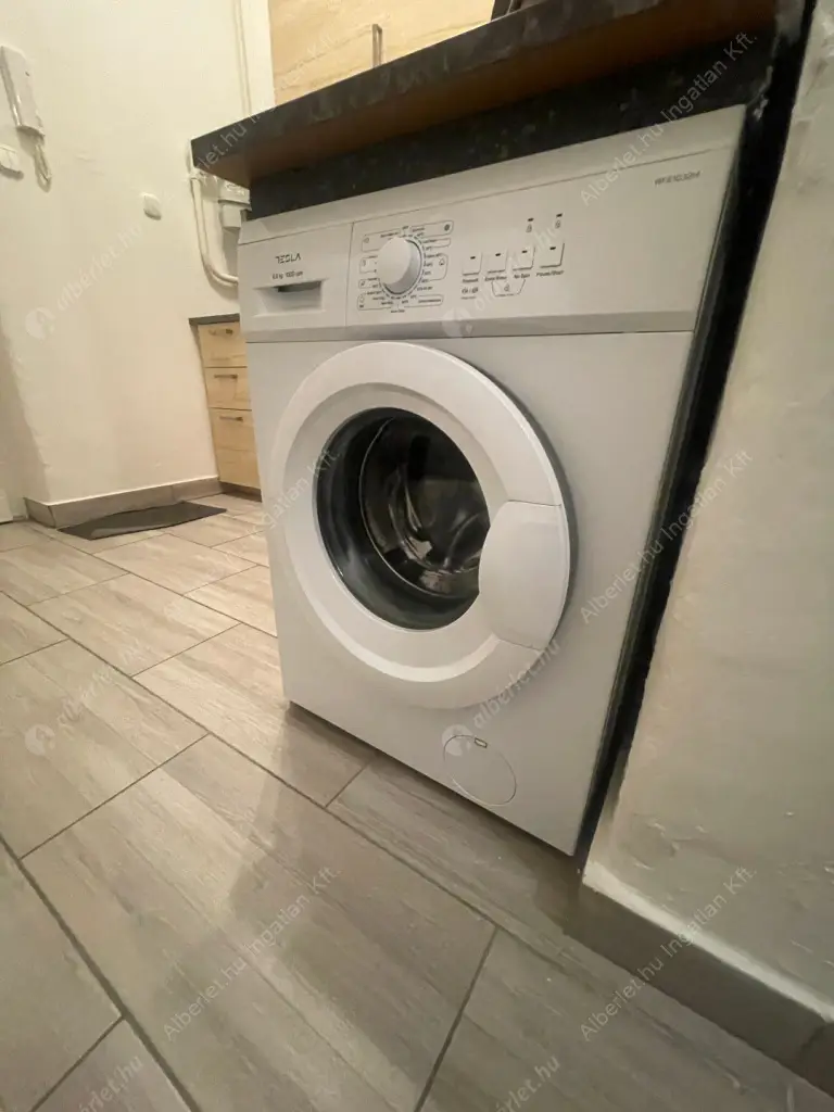Kiadó albérlet 245000 Ft/hó áron: Budapest, XI. kerület  Fehérvári út. Mérete: 44 nm, 2 szobás | Alberlet.hu - 6570295