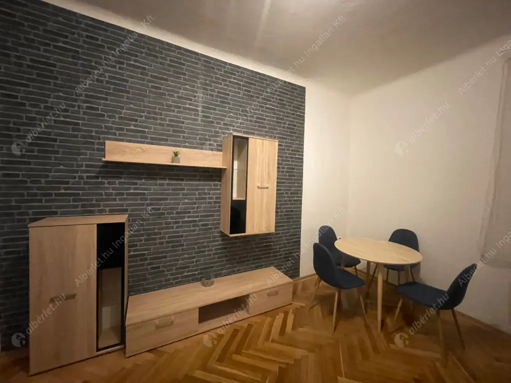 Kiadó albérlet 245000 Ft/hó áron: Budapest, XI. kerület  Fehérvári út. Mérete: 44 nm, 2 szobás | Alberlet.hu - 6570304