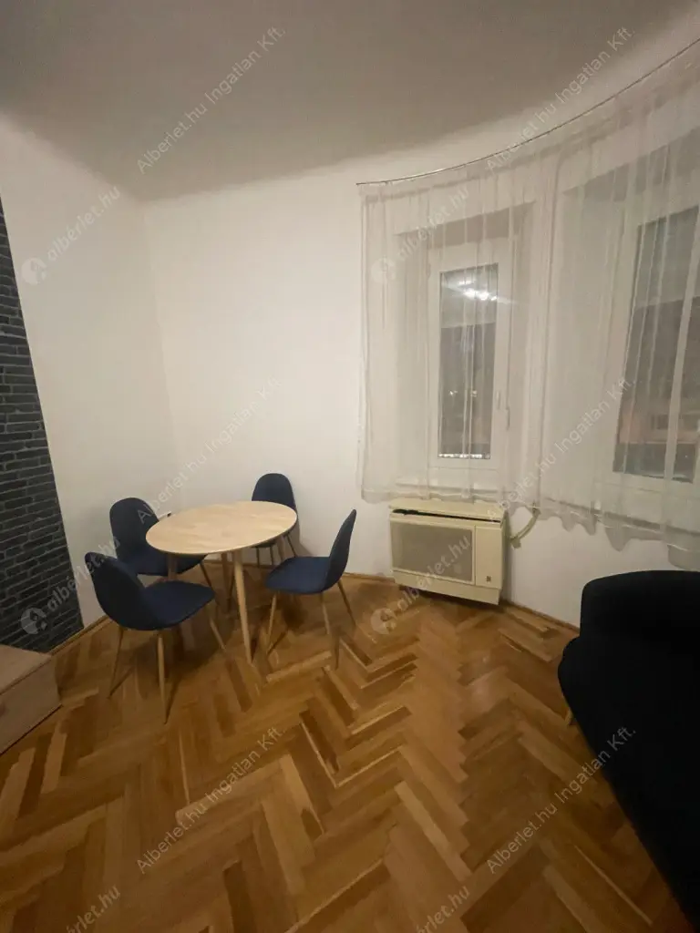 Kiadó albérlet 245000 Ft/hó áron: Budapest, XI. kerület  Fehérvári út. Mérete: 44 nm, 2 szobás | Alberlet.hu - 6570305