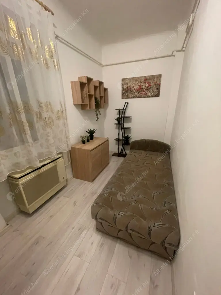 Kiadó albérlet 245000 Ft/hó áron: Budapest, XI. kerület  Fehérvári út. Mérete: 44 nm, 2 szobás | Alberlet.hu - 6570309