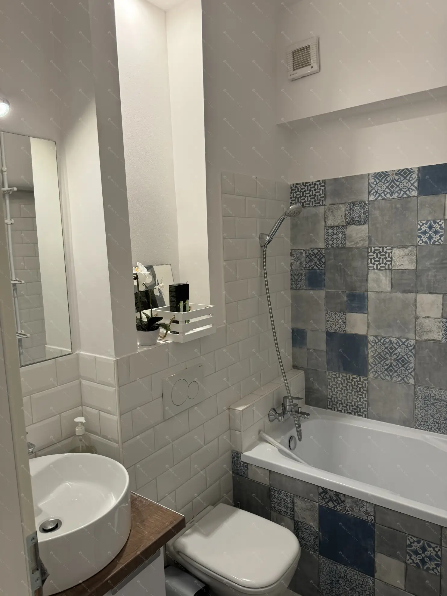 Kiadó albérlet 280000 Ft/hó áron: Budapest, XI. kerület  Fehérvári út. Mérete: 47 nm, 1 szobás | Alberlet.hu - 6596392