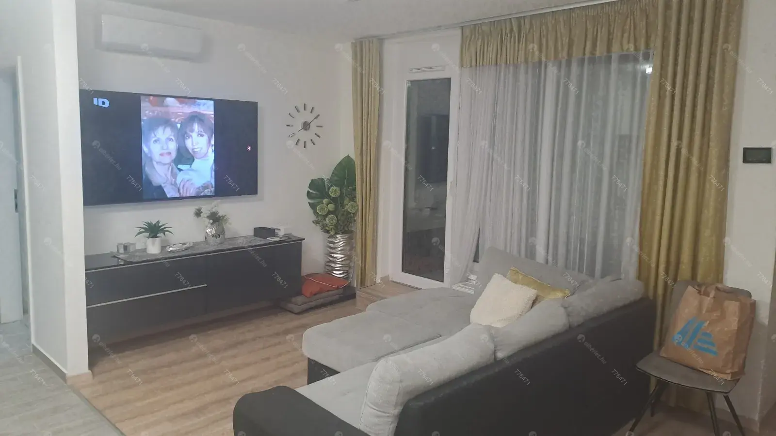 Kiadó albérlet 300000 Ft/hó áron: Budapest, XI. kerület  Fehérvári út. Mérete: 50 nm, 2 szobás | Alberlet.hu - 6687666