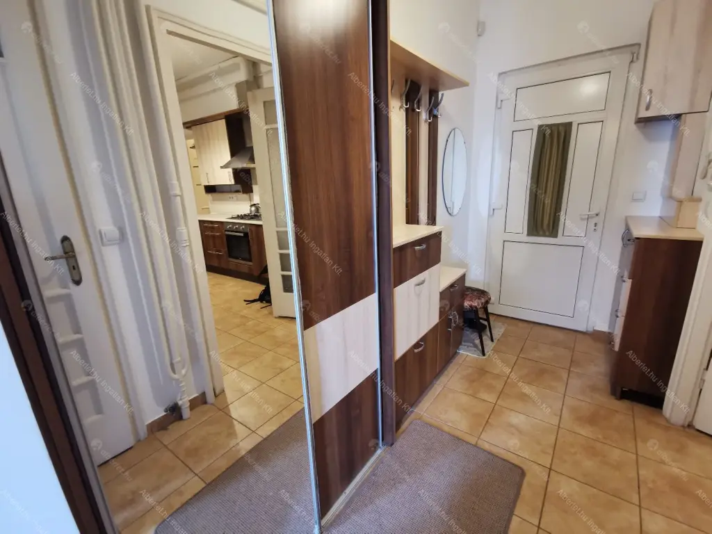 Kiadó albérlet 250000 Ft/hó áron: Budapest, XI. kerület  Fehérvári út. Mérete: 54 nm, 2 szobás | Alberlet.hu - 6647416