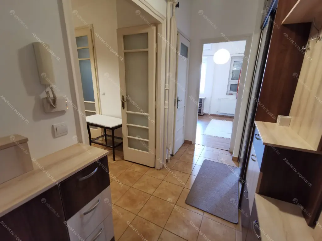 Kiadó albérlet 250000 Ft/hó áron: Budapest, XI. kerület  Fehérvári út. Mérete: 54 nm, 2 szobás | Alberlet.hu - 6647418