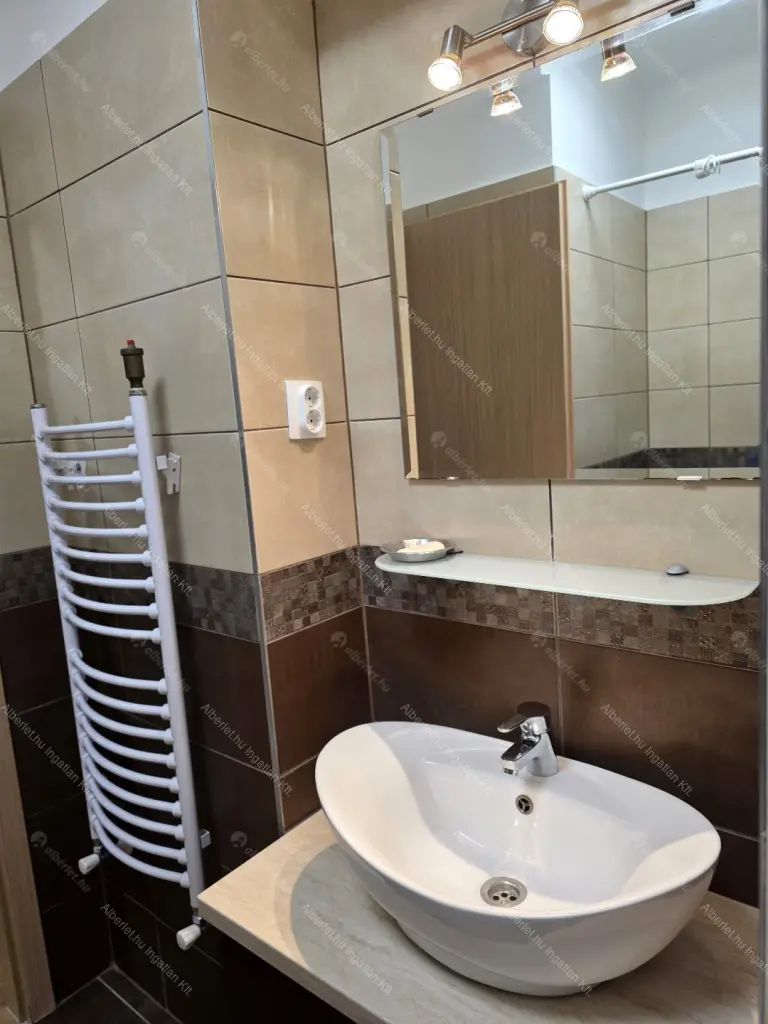 Kiadó albérlet 350000 Ft/hó áron: Budapest, XI. kerület  Fehérvári út. Mérete: 61 nm, 2 szobás | Alberlet.hu - 6686482