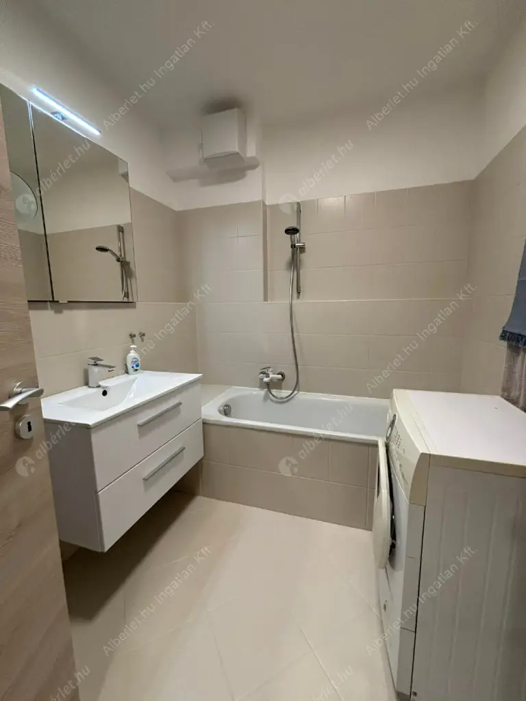 Kiadó albérlet 255000 Ft/hó áron: Budapest, XI. kerület  Galambóc utca. Mérete: 44 nm, 2 szobás | Alberlet.hu - 6605665