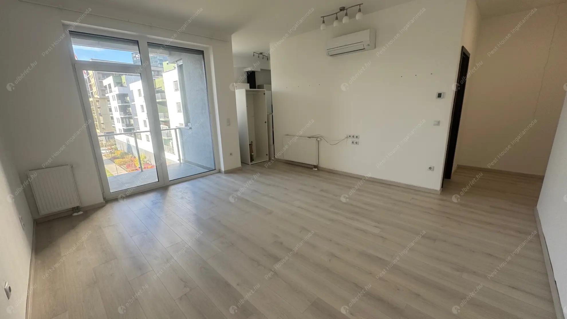 Kiadó albérlet 240000 Ft/hó áron: Budapest, XI. kerület  Garda utca. Mérete: 35 nm, 1 szobás | Alberlet.hu - 6592775