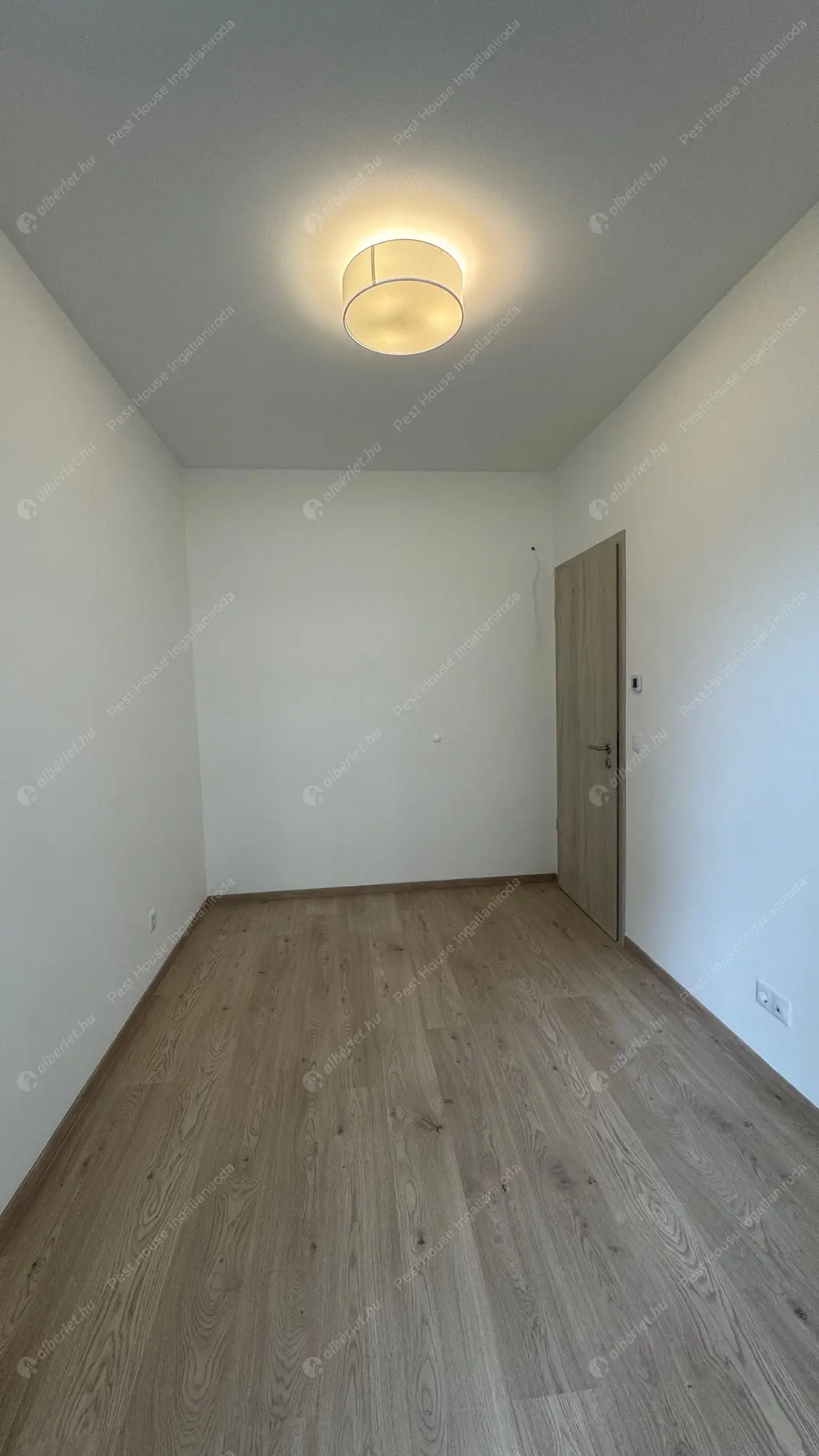 Kiadó albérlet 270000 Ft/hó áron: Budapest, XI. kerület  Garda utca. Mérete: 36 nm, 2 szobás | Alberlet.hu - 6593100