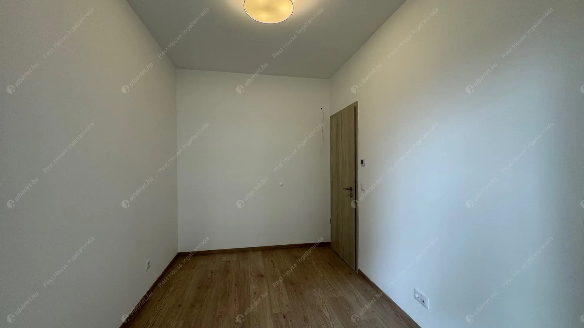 Kiadó albérlet 270000 Ft/hó áron: Budapest, XI. kerület  Garda utca. Mérete: 36 nm, 2 szobás | Alberlet.hu - 6593101