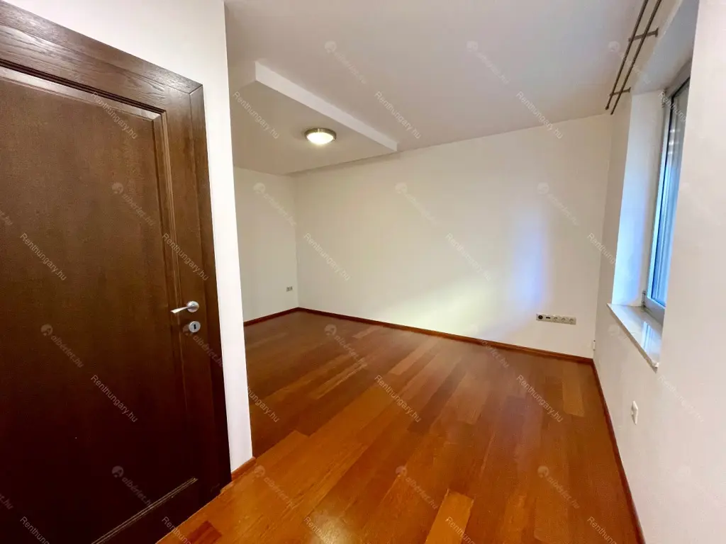 Kiadó albérlet 480000 Ft/hó áron: Budapest, XI. kerület  Gazdagréti út. Mérete: 98 nm, 3 szobás | Alberlet.hu - 6656109