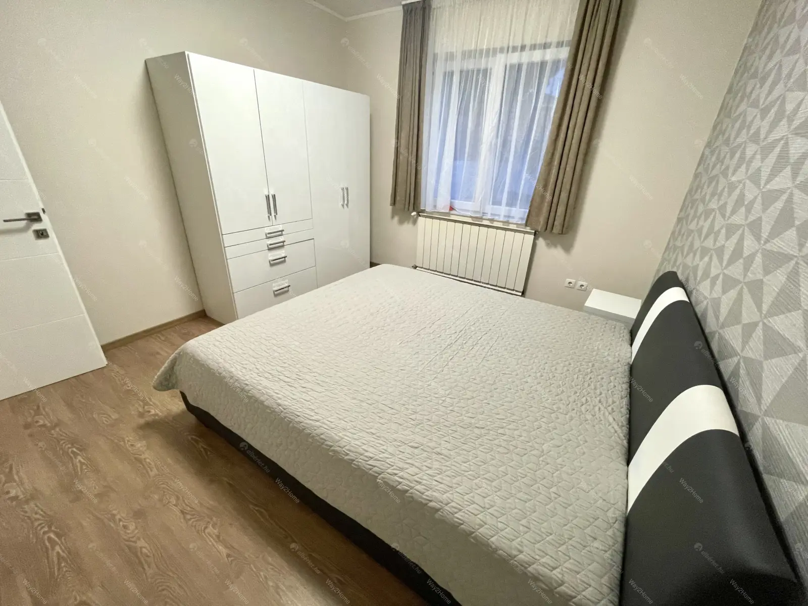 Kiadó albérlet 379000 Ft/hó áron: Budapest, XI. kerület  Görbe utca. Mérete: 92 nm, 3 szobás | Alberlet.hu - 6665791