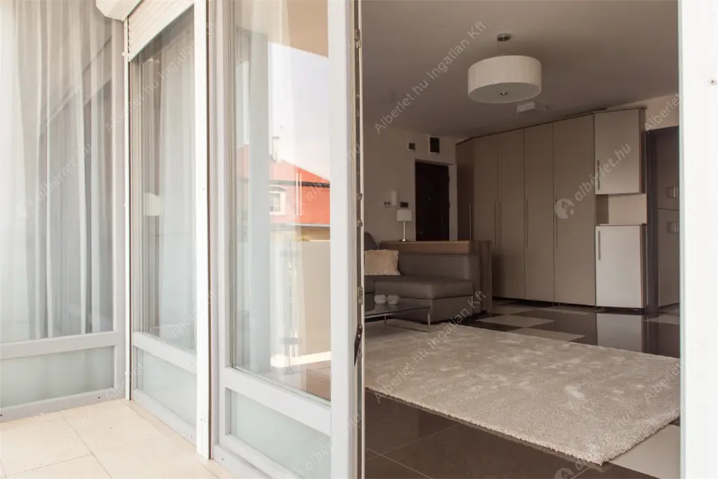 Kiadó albérlet 497000 Ft/hó áron: Budapest, XI. kerület  Iglói utca. Mérete: 81 nm, 3 szobás | Alberlet.hu - 6599911