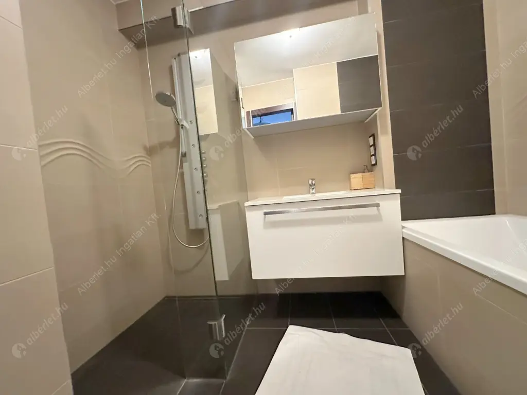 Kiadó albérlet 660000 Ft/hó áron: Budapest, XI. kerület  Iglói utca. Mérete: 84 nm, 3 szobás | Alberlet.hu - 6603885