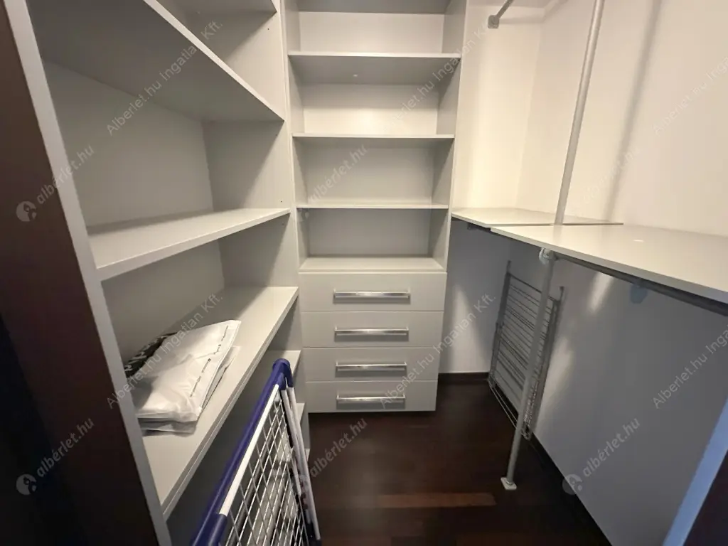 Kiadó albérlet 660000 Ft/hó áron: Budapest, XI. kerület  Iglói utca. Mérete: 84 nm, 3 szobás | Alberlet.hu - 6603886
