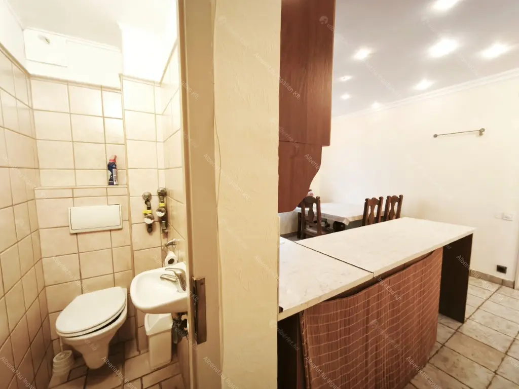 Kiadó albérlet 215000 Ft/hó áron: Budapest, XI. kerület  Irinyi József utca. Mérete: 40 nm, 1 szobás | Alberlet.hu - 6640184