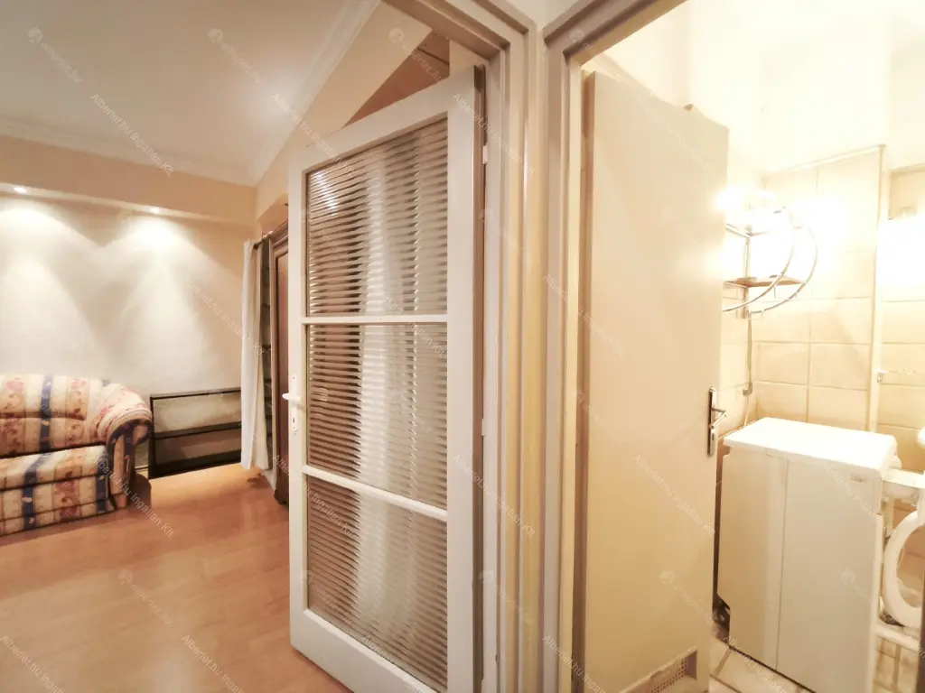 Kiadó albérlet 215000 Ft/hó áron: Budapest, XI. kerület  Irinyi József utca. Mérete: 40 nm, 1 szobás | Alberlet.hu - 6640185