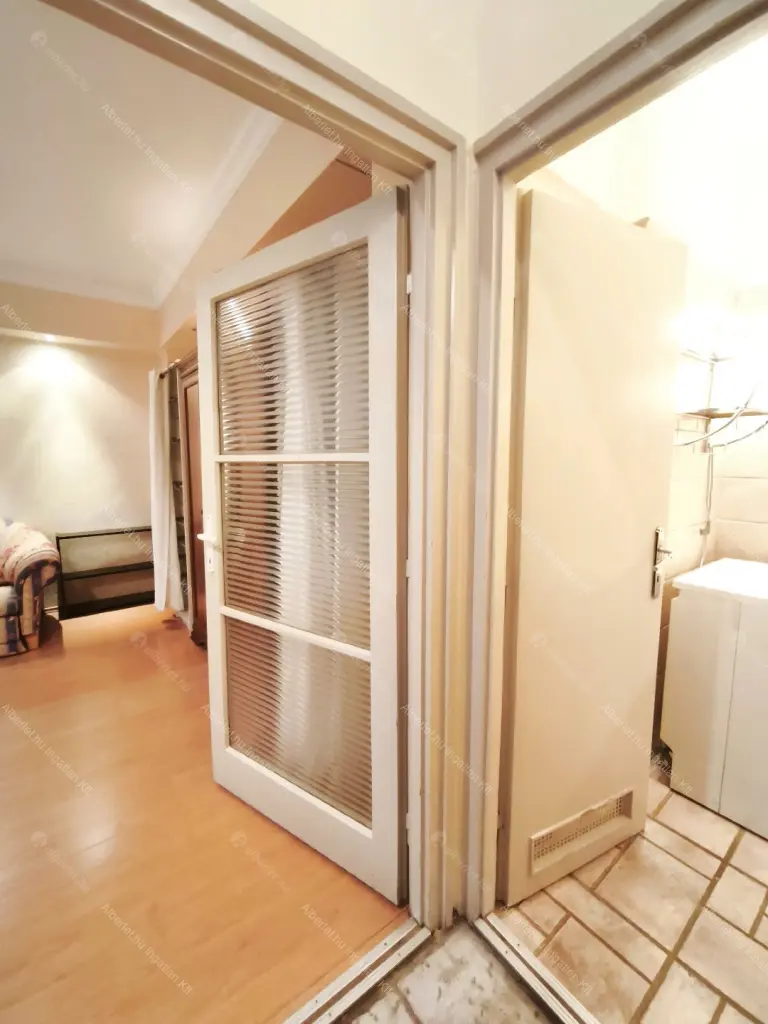 Kiadó albérlet 215000 Ft/hó áron: Budapest, XI. kerület  Irinyi József utca. Mérete: 40 nm, 1 szobás | Alberlet.hu - 6640186