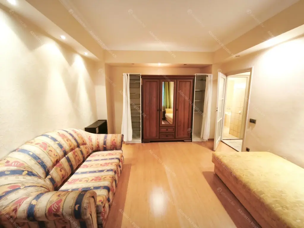 Kiadó albérlet 205000 Ft/hó áron: Budapest, XI. kerület  Irinyi József utca. Mérete: 40 nm, 1 szobás | Alberlet.hu - 6640666