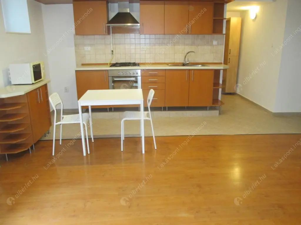 Kiadó albérlet 240000 Ft/hó áron: Budapest, XI. kerület  Kanizsai utca. Mérete: 50 nm, 1 szobás | Alberlet.hu - 6569726