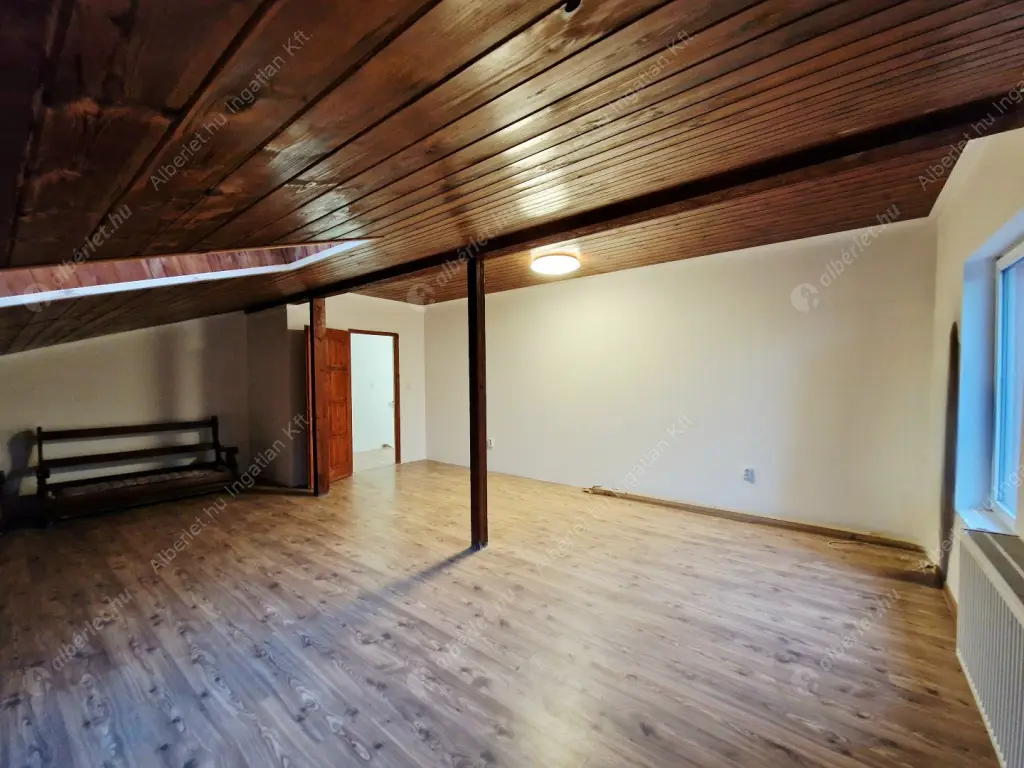 Kiadó albérlet 450000 Ft/hó áron: Budapest, XI. kerület  Kápolna út. Mérete: 108 nm, 3 szobás | Alberlet.hu - 6627114