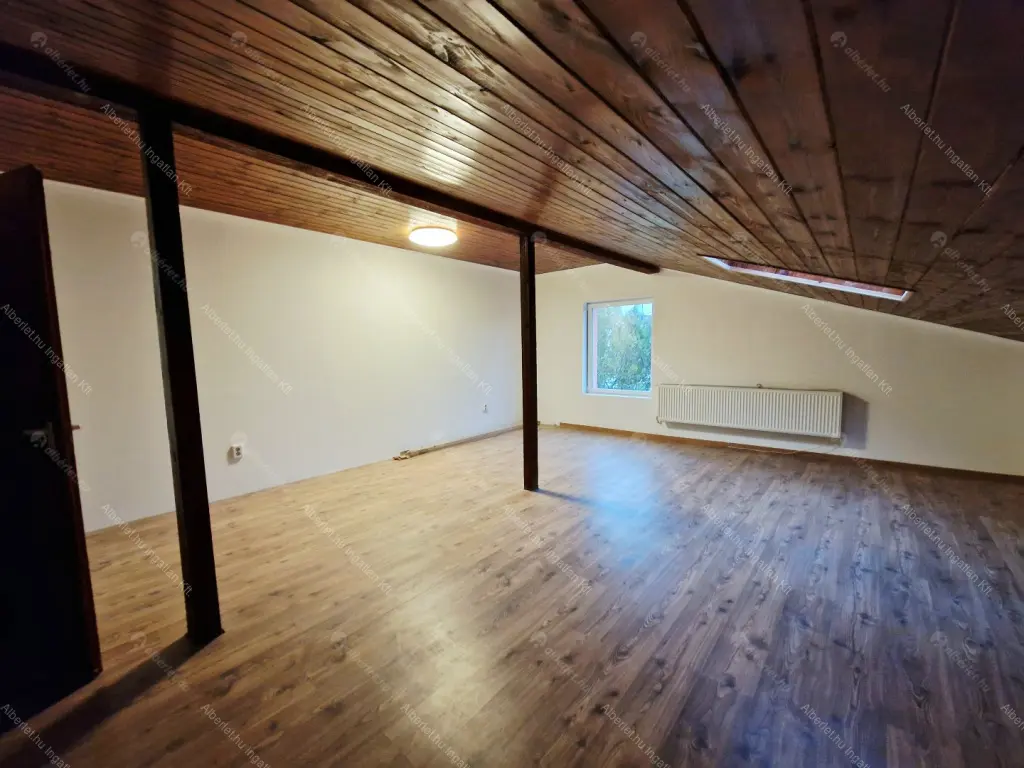 Kiadó albérlet 350000 Ft/hó áron: Budapest, XI. kerület  Kápolna út. Mérete: 108 nm, 3 szobás | Alberlet.hu - 6649965