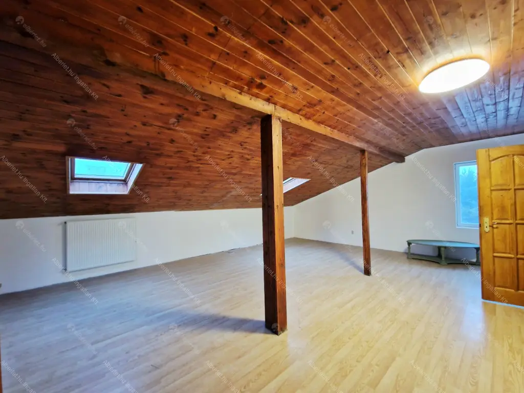 Kiadó albérlet 350000 Ft/hó áron: Budapest, XI. kerület  Kápolna út. Mérete: 108 nm, 3 szobás | Alberlet.hu - 6649966