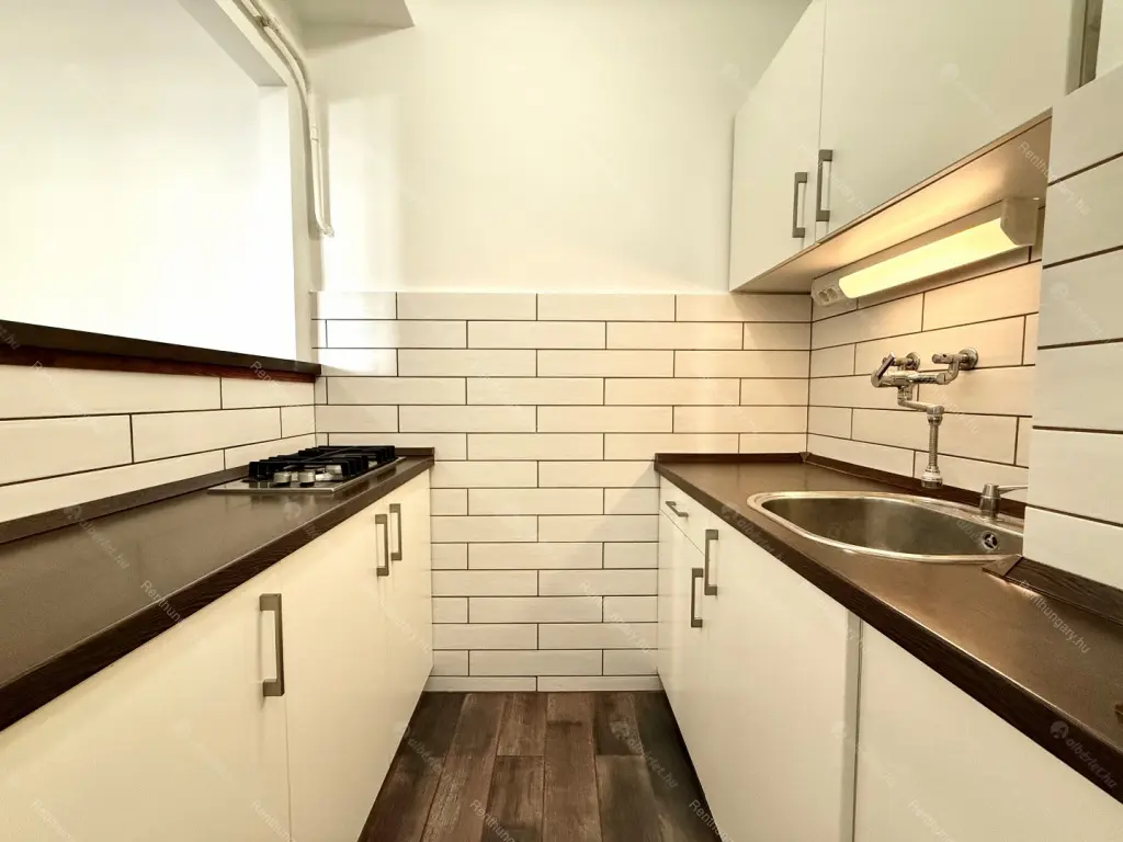 Kiadó albérlet 200000 Ft/hó áron: Budapest, XI. kerület  Karinthy Frigyes út. Mérete: 44 nm, 1 szobás | Alberlet.hu - 6372053