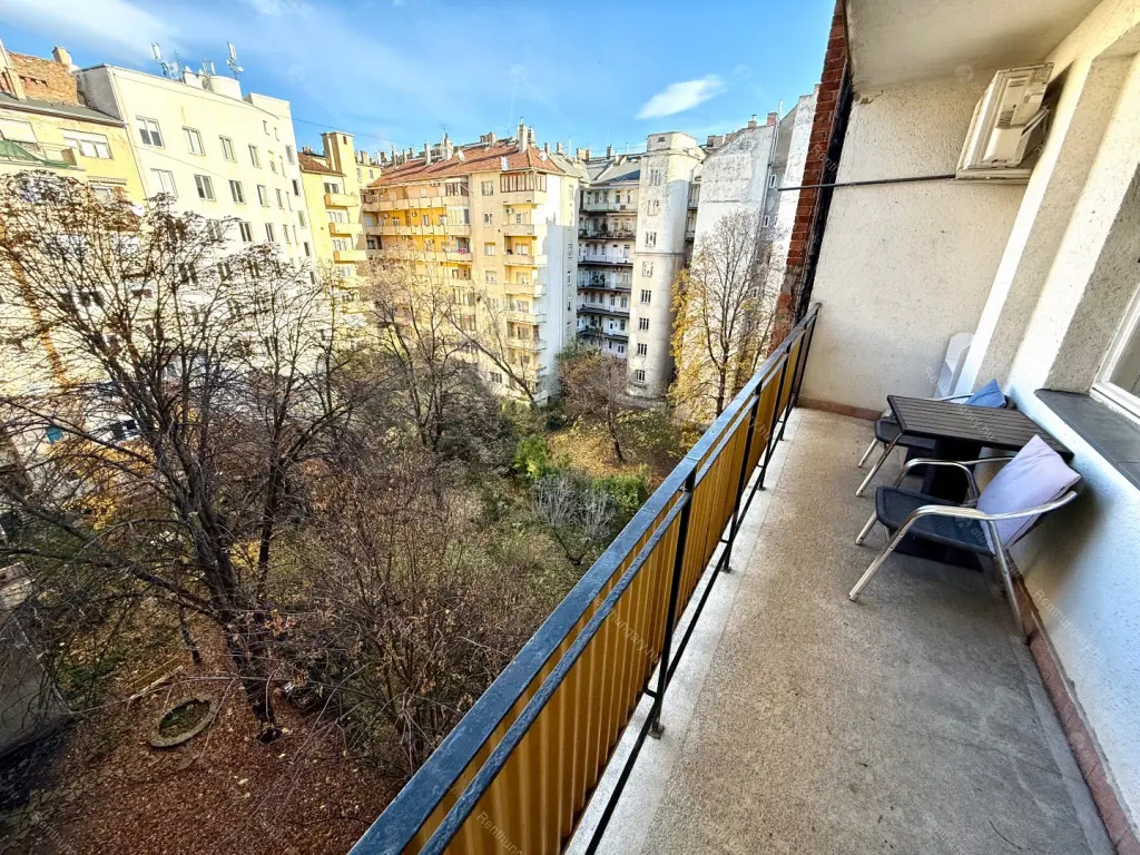 Kiadó albérlet 200000 Ft/hó áron: Budapest, XI. kerület  Karinthy Frigyes út. Mérete: 44 nm, 1 szobás | Alberlet.hu - 6372061