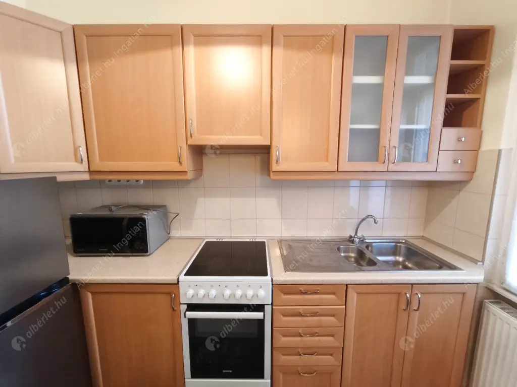 Kiadó albérlet 220000 Ft/hó áron: Budapest, XI. kerület  Karinthy Frigyes út. Mérete: 48 nm, 1 szobás | Alberlet.hu - 6529238