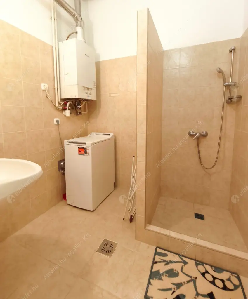 Kiadó albérlet 220000 Ft/hó áron: Budapest, XI. kerület  Karinthy Frigyes út. Mérete: 48 nm, 1 szobás | Alberlet.hu - 6529252