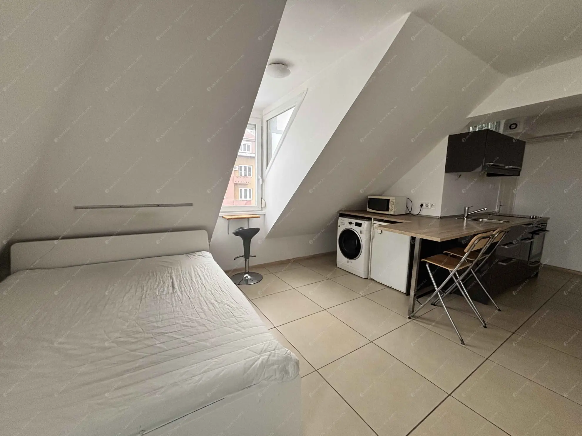 Kiadó albérlet 200000 Ft/hó áron: Budapest, XI. kerület  Karolina út. Mérete: 32 nm, 1 szobás | Alberlet.hu - 6628188