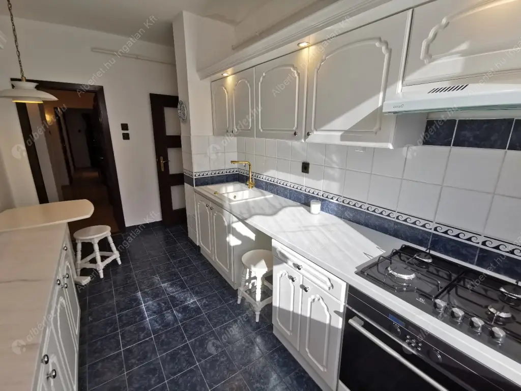 Kiadó albérlet 690000 Ft/hó áron: Budapest, XI. kerület  Kelenhegyi út. Mérete: 113 nm, 5 szobás | Alberlet.hu - 6591677