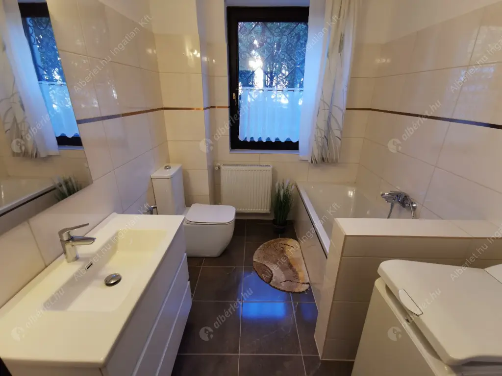Kiadó albérlet 690000 Ft/hó áron: Budapest, XI. kerület  Kelenhegyi út. Mérete: 113 nm, 5 szobás | Alberlet.hu - 6591681