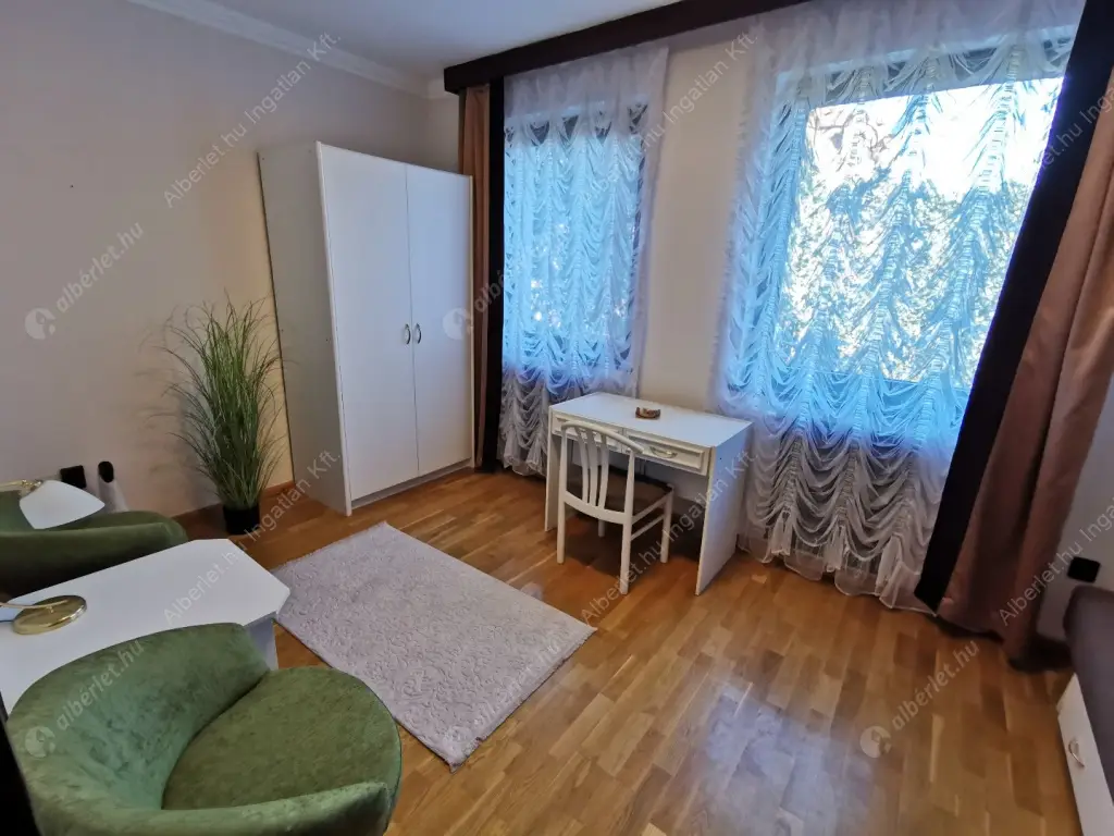 Kiadó albérlet 690000 Ft/hó áron: Budapest, XI. kerület  Kelenhegyi út. Mérete: 113 nm, 5 szobás | Alberlet.hu - 6591686