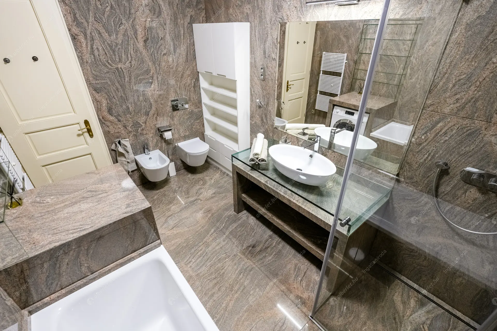 Kiadó albérlet 962000 Ft/hó áron: Budapest, XI. kerület  Kelenhegyi út. Mérete: 118 nm, 3 szobás | Alberlet.hu - 6422623