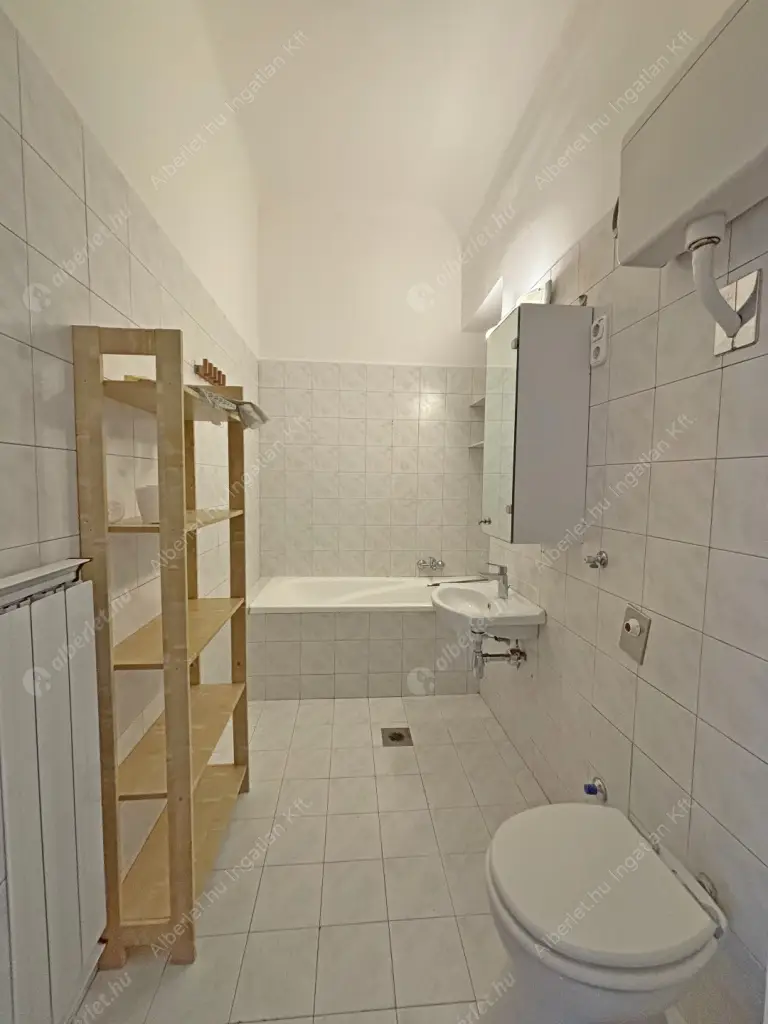 Kiadó albérlet 380000 Ft/hó áron: Budapest, XI. kerület  Kelenhegyi út. Mérete: 65 nm, 2 szobás | Alberlet.hu - 6607367