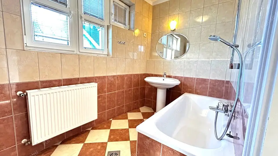 Kiadó albérlet 575000 Ft/hó áron: Budapest, XI. kerület  Kézdiszentlélek utca. Mérete: 112 nm, 4 szobás | Alberlet.hu - 6626231