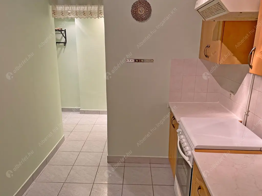 Kiadó albérlet 205000 Ft/hó áron: Budapest, XI. kerület  Kisköre tér. Mérete: 40 nm, 1 szobás | Alberlet.hu - 5842383